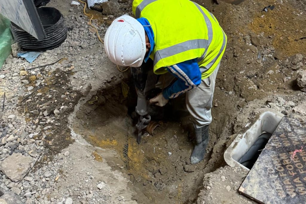 Operative connecting drainage within the excavation, Beckenham